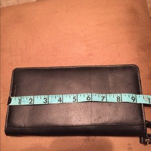 Passport wristlet/wallet